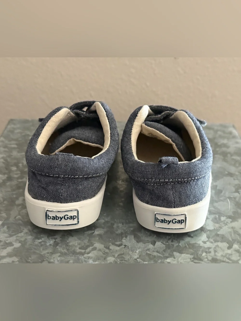 The Gap Kids Casual Sneakers Denim Blue - Velcro Closure, Chambray, Size 9